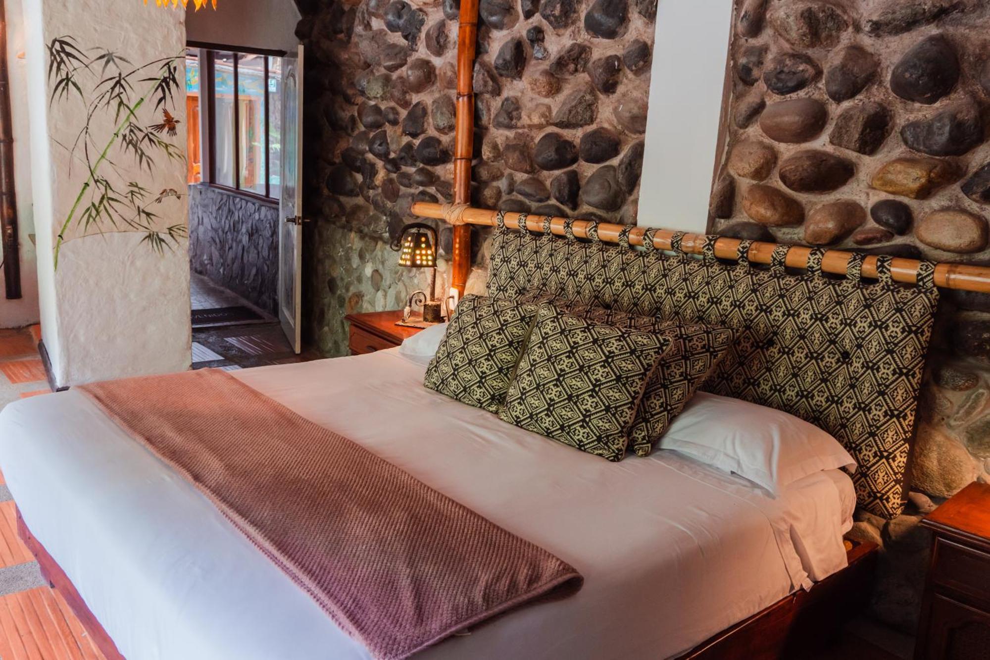 Spa Hosteria Miramelindo Rio Verde  ภายนอก รูปภาพ